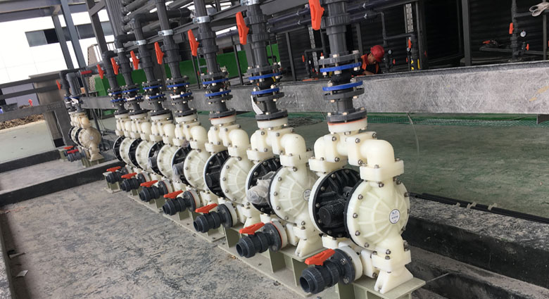 洗衣粉直排篩客戶使用現(xiàn)場